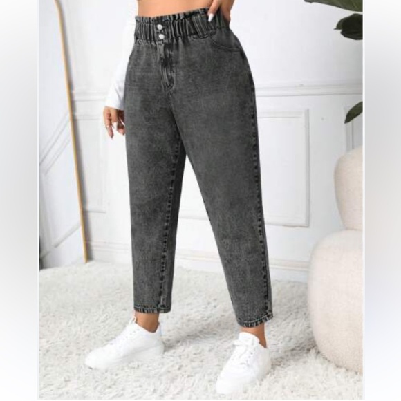 SO High Rise Mom Jean Faded Black Paper Bag Waist 7/28 - Picture 1 of 10